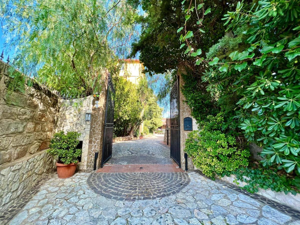 קאריני Villa Talia מראה חיצוני תמונה